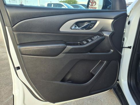 Used 2019 Chevrolet Traverse LS FWD image 28