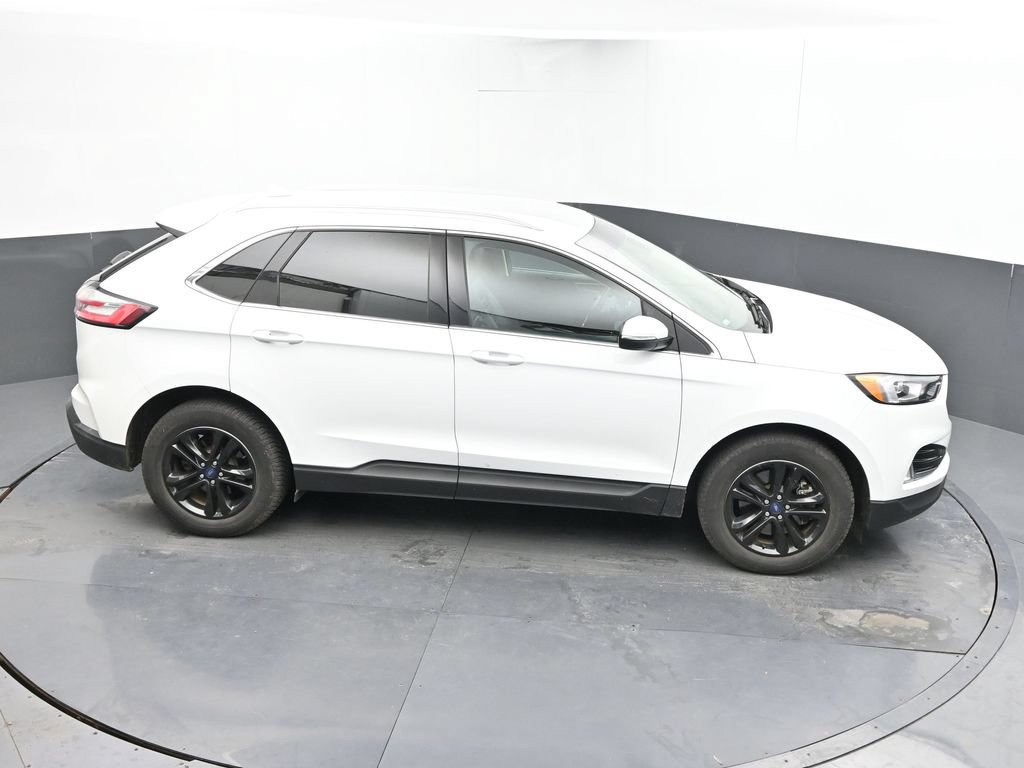 Used 2019 Ford Edge SEL w/ Equipment Group 201A AWD/4WD image 22