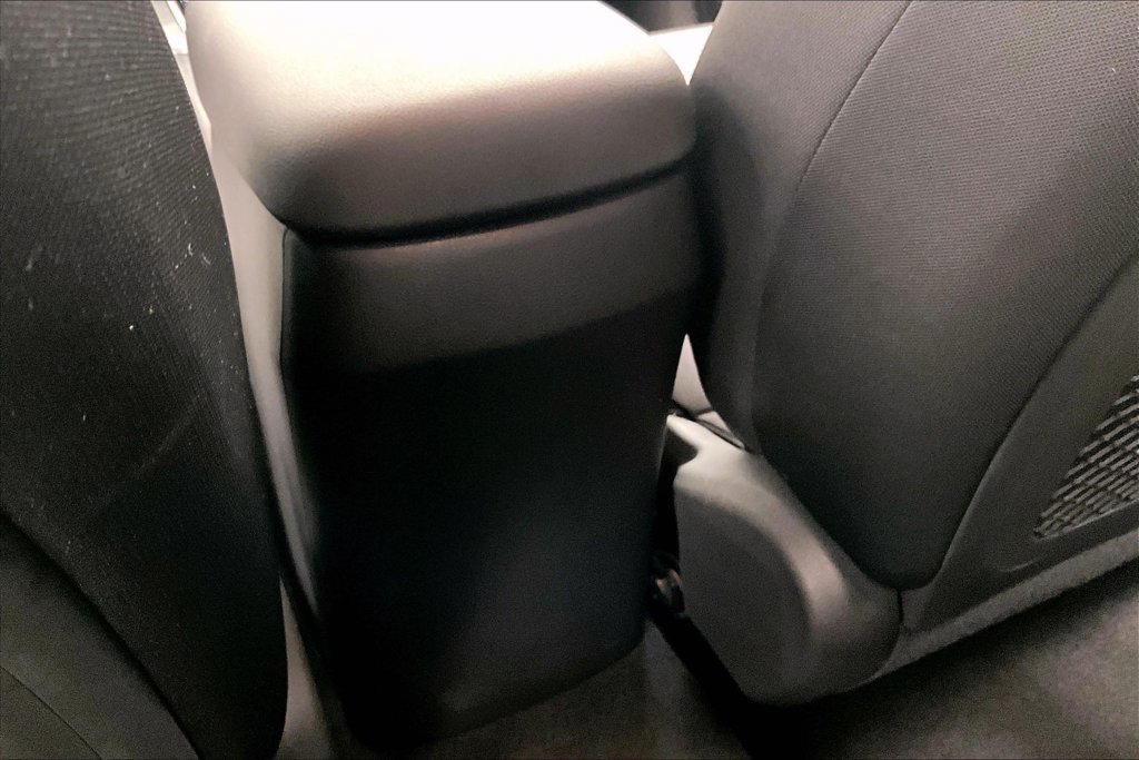 Used 2020 Hyundai Kona SE w/ Cargo Package FWD image 25