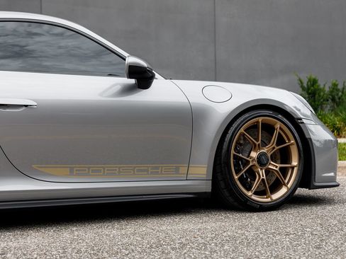 Used 2023 Porsche 911 GT3 RWD image 17