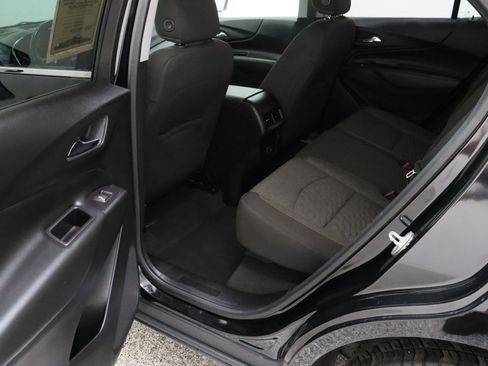 Used 2020 Chevrolet Equinox LT w/ Driver Convenience Package image 27