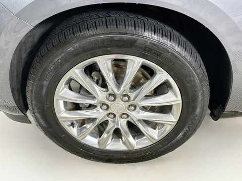 Used 2020 Buick Enclave Premium w/ Sun and Sites Package AWD/4WD image 24