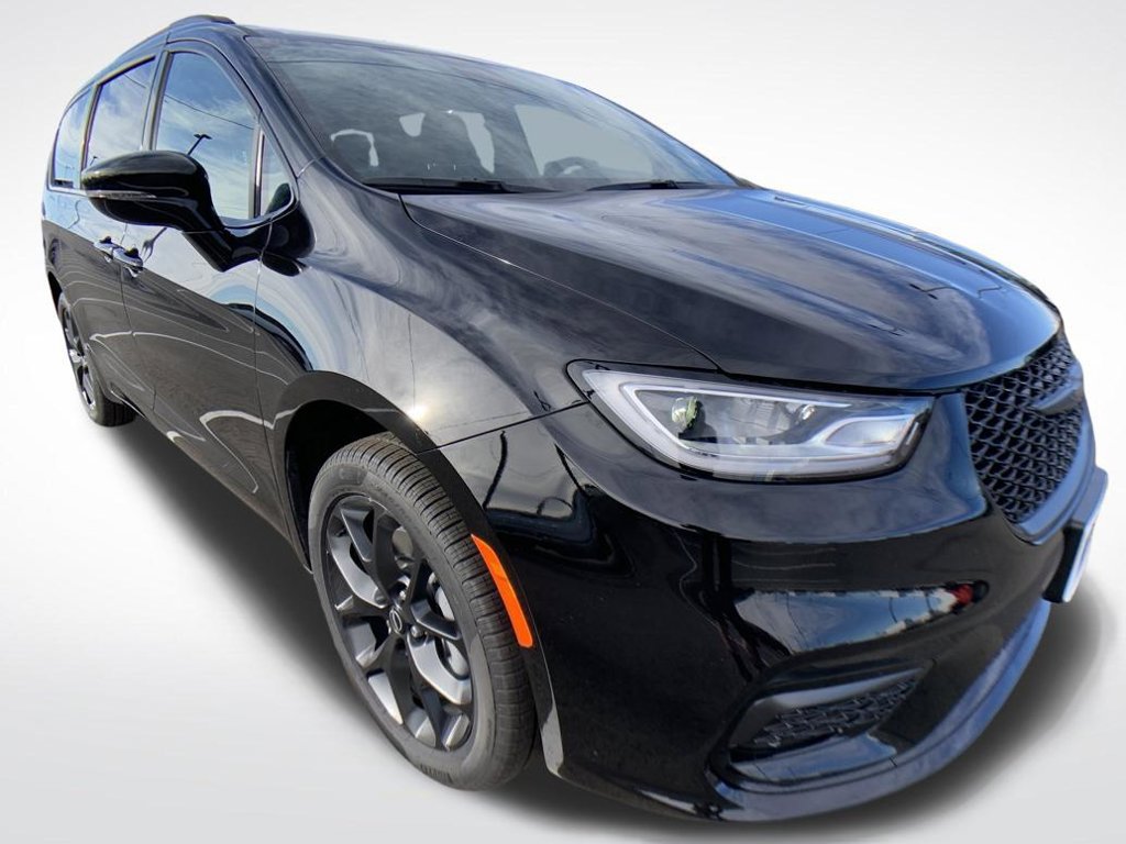 New 2026 Chrysler Pacifica Select w/ S Appearance Package AWD/4WD image 7