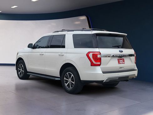 Used 2019 Ford Expedition XLT w/ Equipment Group 202A RWD image 3