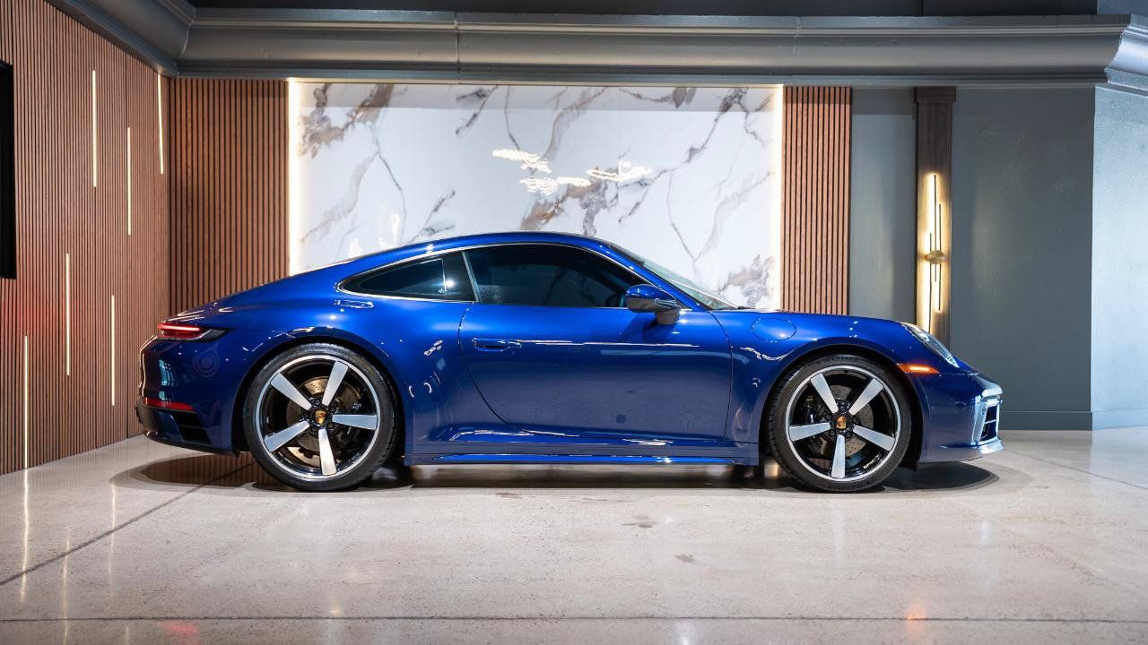 Used 2020 Porsche 911 Carrera 4S AWD/4WD image 8