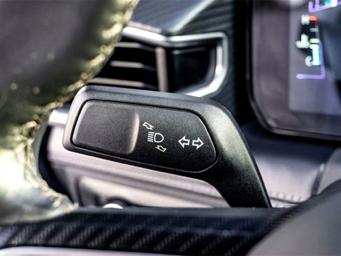 Used 2024 Ford Mustang Premium image 19