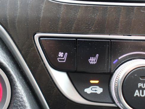 Used 2022 Honda Accord Touring image 30