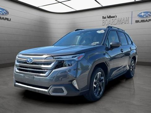 Used 2025 Subaru Forester Limited AWD/4WD image 11