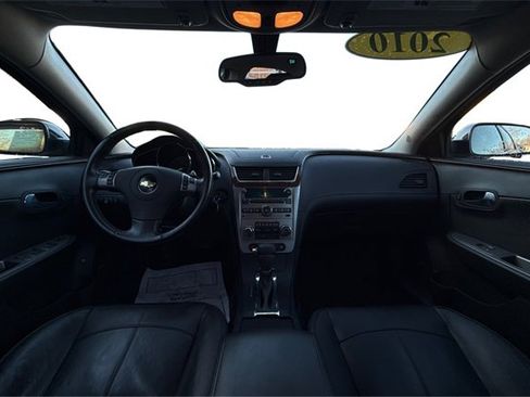 Used 2010 Chevrolet Malibu LTZ w/ HFV6 Engine Package image 22