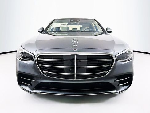 New 2026 Mercedes-Benz S 580 4MATIC Sedan image 2