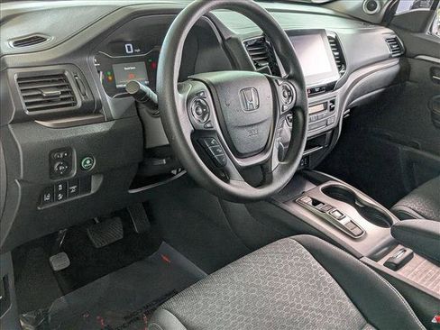Used 2023 Honda Ridgeline Sport image 9