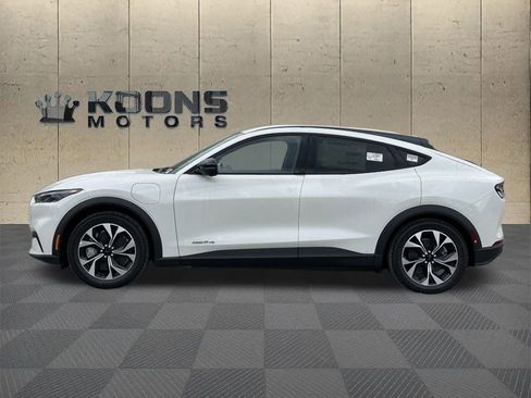 New 2025 Ford Mustang Mach-E Select w/ Comfort Package Lite image 4