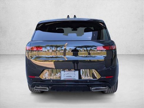 Used 2026 Land Rover Range Rover Sport Dynamic SE image 7