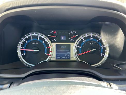 Used 2016 Toyota 4Runner TRD Pro image 37