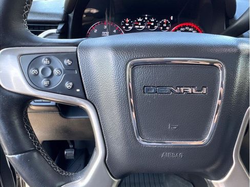 Used 2016 GMC Yukon Denali w/ Open Road Package AWD/4WD image 34