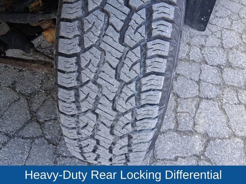 Used 2014 GMC Sierra 1500 SLE w/ SLE Value Package image 24