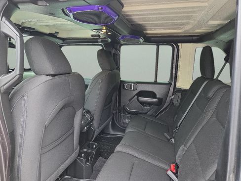 Used 2020 Jeep Wrangler Unlimited Sport S AWD/4WD image 10