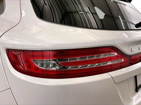 Used 2018 Lincoln MKC Reserve w/ Lincoln MKC Climate Package AWD/4WD image 28