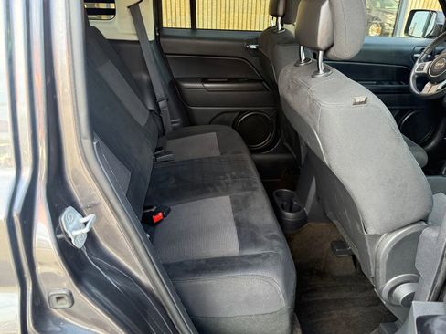Used 2014 Jeep Patriot Latitude AWD/4WD image 25