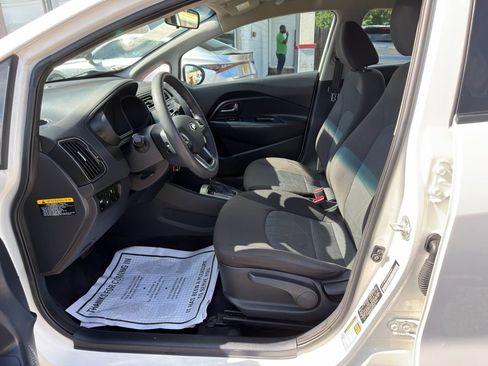 Used 2017 Kia Rio LX w/ Power Package FWD image 14
