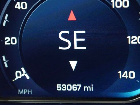 Used 2022 Chevrolet Tahoe RST w/ Luxury Package image 4