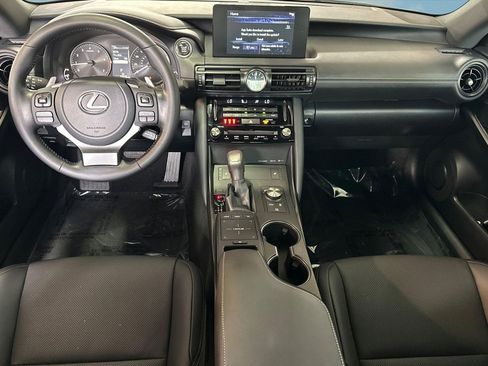 Certified 2025 Lexus IS 300 F Sport RWD image 17