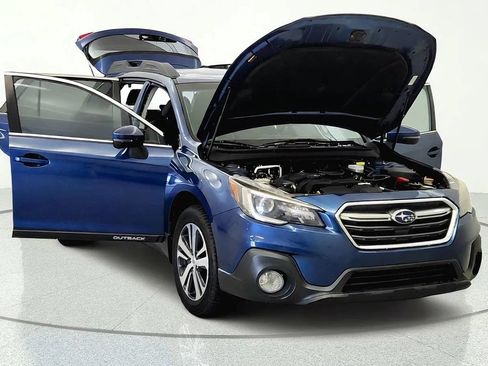 Used 2019 Subaru Outback 2.5i Limited w/ Popular Package #2 AWD/4WD image 12