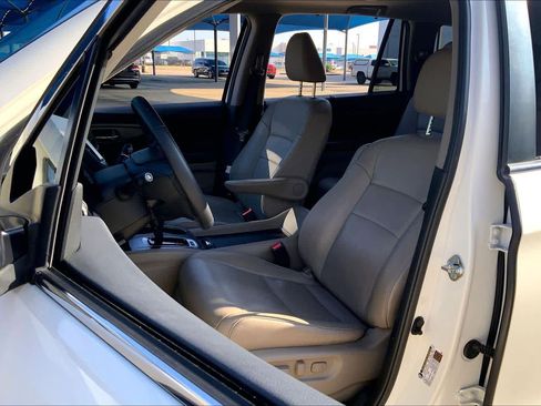 Used 2017 Honda Pilot EX-L image 7