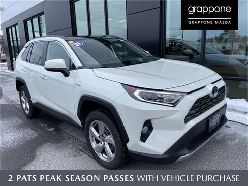 Used 2021 Toyota RAV4 Limited image 1
