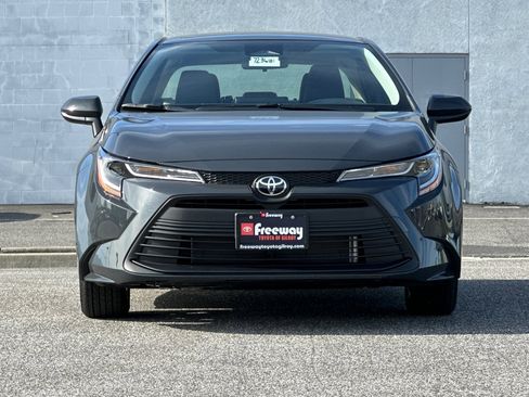 New 2026 Toyota Corolla LE image 9