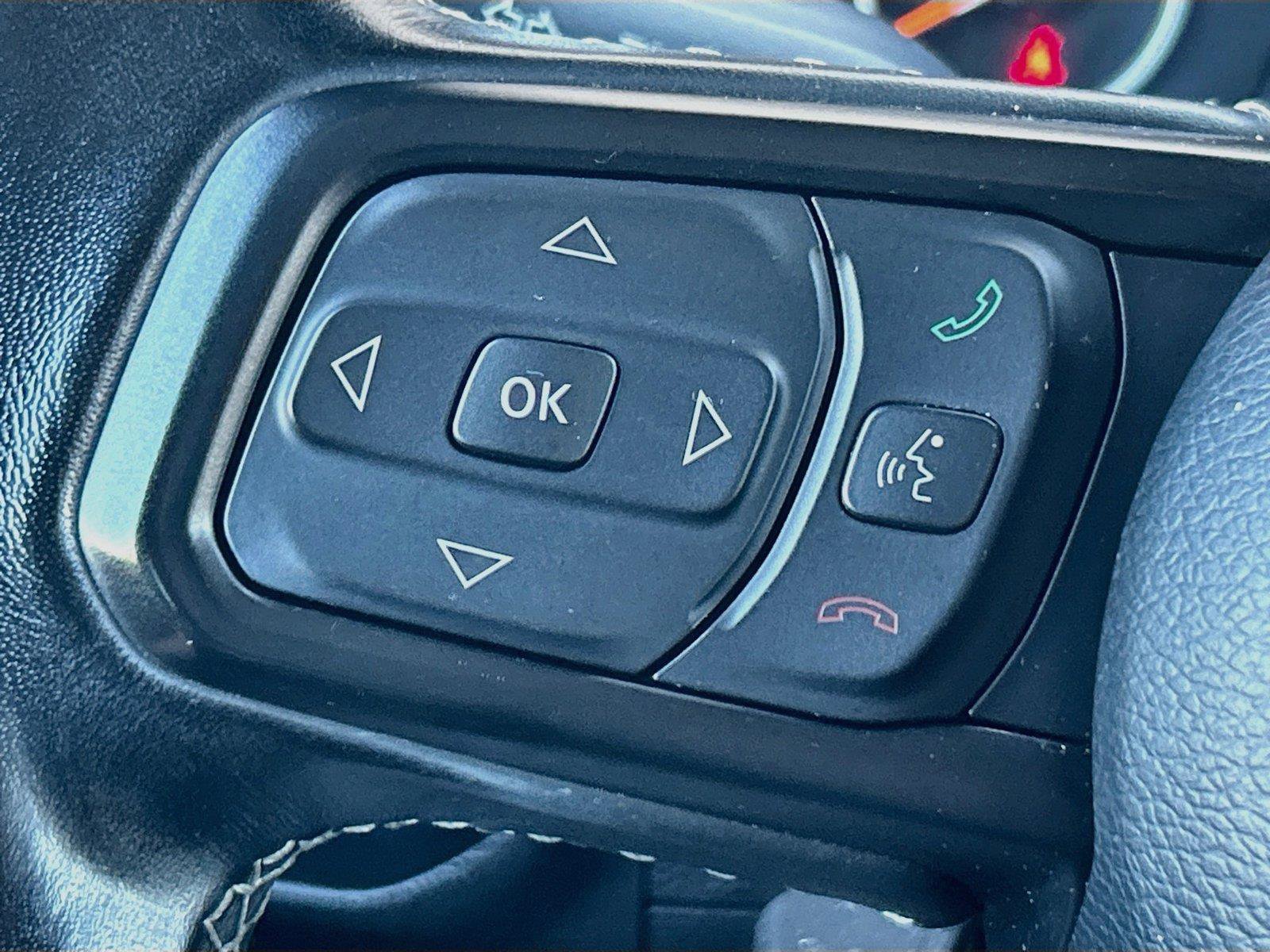 Used 2023 Jeep Wrangler Unlimited Sport AWD/4WD image 35