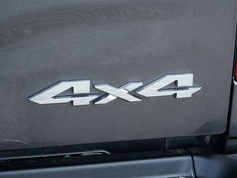 Used 2024 RAM 2500 Laramie AWD/4WD image 51