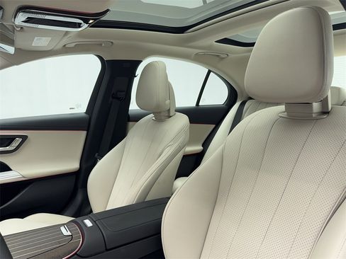 Used 2025 Mercedes-Benz E 350 Sedan w/ Winter Package image 41