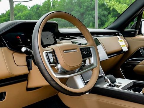 New 2026 Land Rover Range Rover SE AWD/4WD image 23