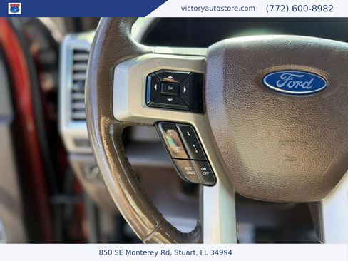 Used 2015 Ford F150 King Ranch w/ Equipment Group 601A Luxury AWD/4WD image 30