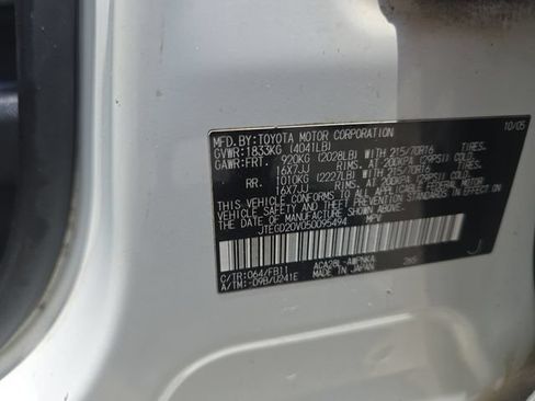Used 2005 Toyota RAV4 2WD image 31