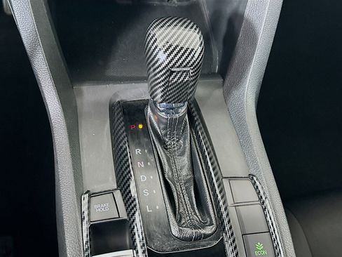 Used 2018 Honda Civic EX image 24