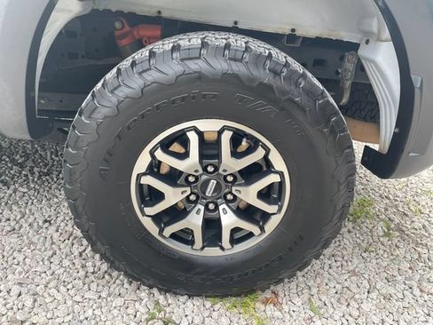 Used 2023 Ford F150 Raptor AWD/4WD image 18