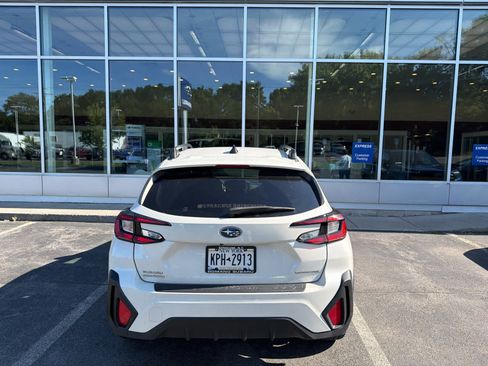 Used 2024 Subaru Crosstrek 2.0i Premium AWD/4WD image 50