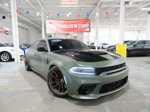 Used 2021 Dodge Charger Scat Pack image 2