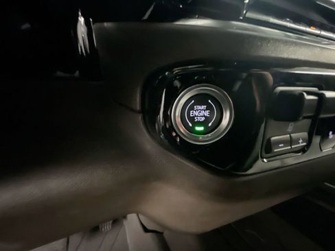 Used 2025 Chevrolet Silverado 1500 RST image 17