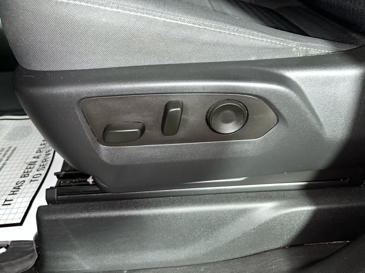 Used 2023 Chevrolet Silverado 1500 RST AWD/4WD image 14
