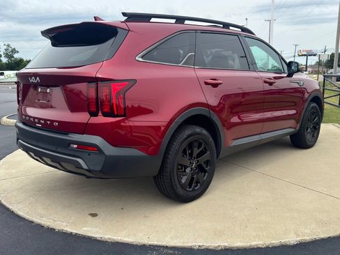 Used 2022 Kia Sorento S w/ Panoramic Sunroof Package AWD/4WD image 7