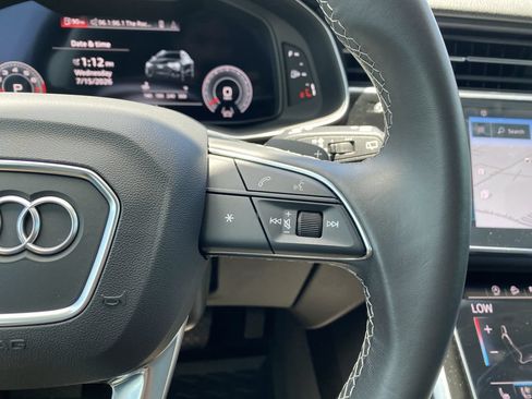 Used 2023 Audi Q8 Prestige w/ Prestige Package AWD/4WD image 26