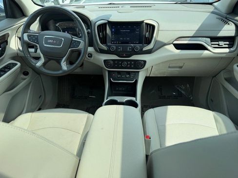 Used 2020 GMC Terrain Denali w/ Denali Premium Package AWD/4WD image 12