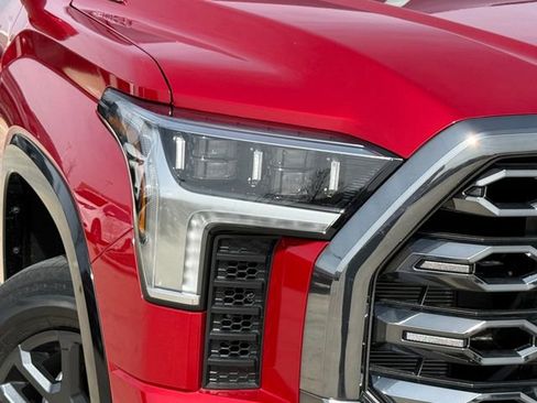 Used 2025 Toyota Tundra Platinum image 3