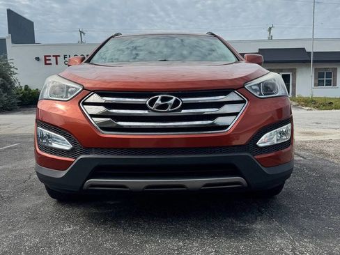 Used 2013 Hyundai Santa Fe Sport 2.0T FWD image 2