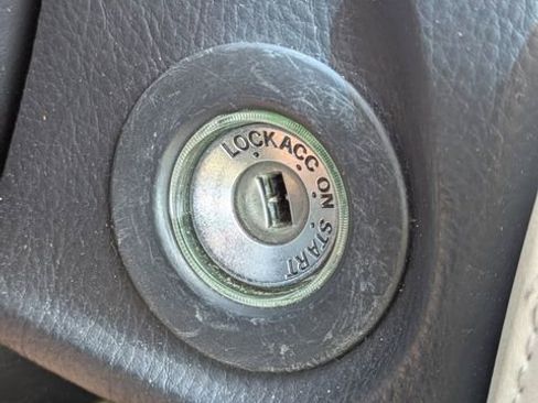 Used 2002 Lexus SC 430 Convertible RWD image 27