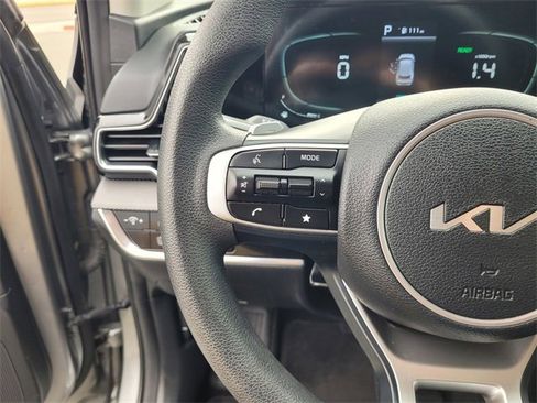 Used 2023 Kia Sportage LX image 20