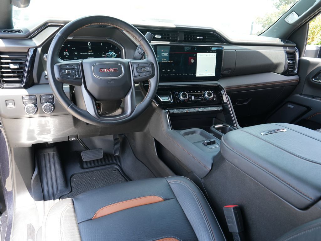 Used 2024 GMC Sierra 2500 AT4 w/ AT4 Premium Plus Package AWD/4WD image 27